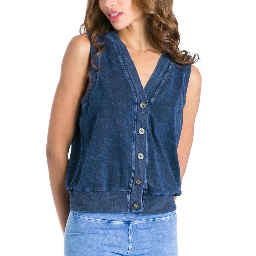 Hard Tail Forever vest, top
